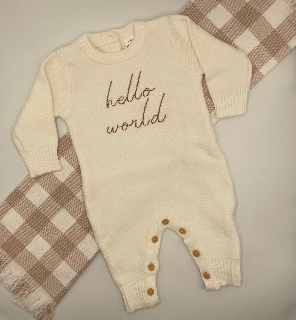 Hello World Beige Winter