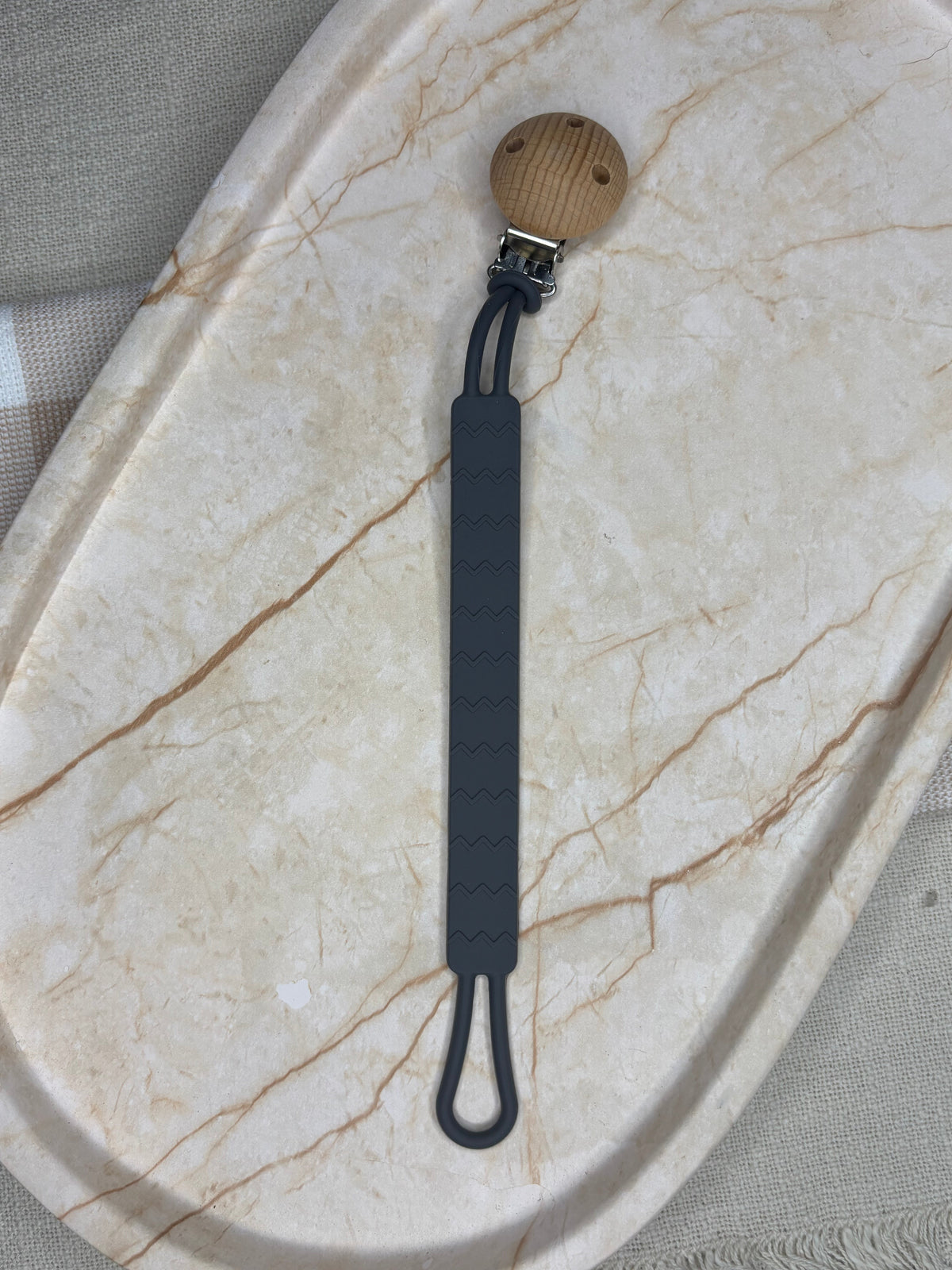 Black |Silicone Dummy Chain Single
